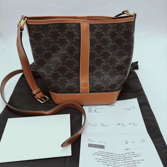 Celine Women Pre-Loved Bag Very Good Condition - Picture 1 of 9